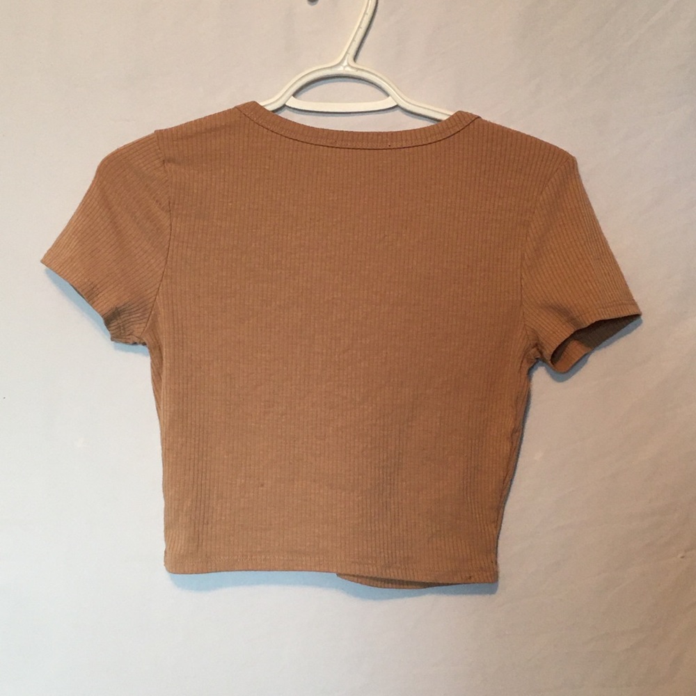 Crop top - Picture 2 of 3
